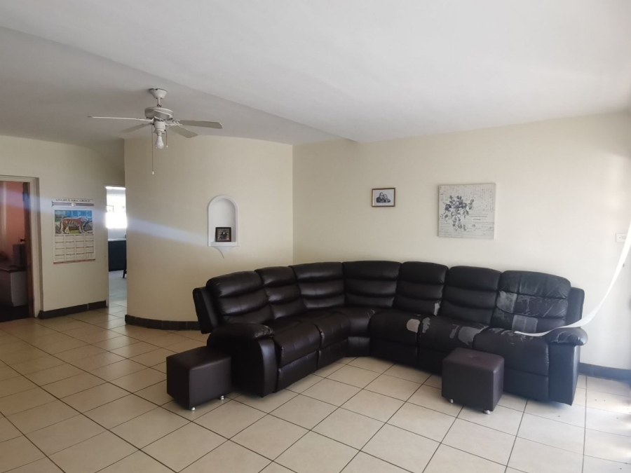 4 Bedroom Property for Sale in Amsterdamhoek Eastern Cape
